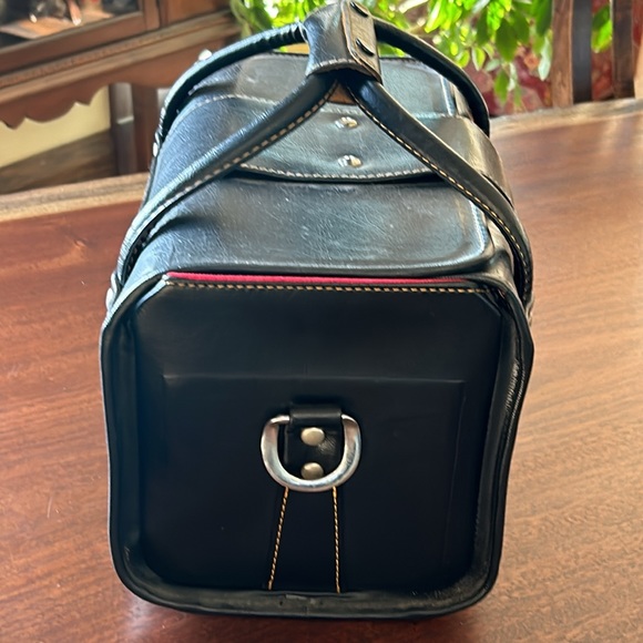 Black Leather Camera Bag Vintage - Picture 2 of 9